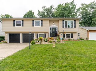 1687 E Winnetka Ave, Decatur, IL 62526