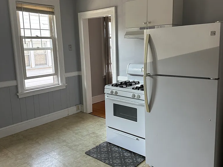 50 Ardmore Rd #2 — Photo 4