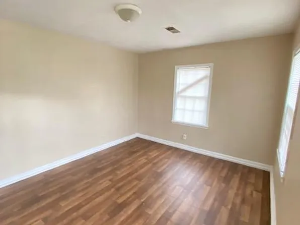 1358 Lambert St, Memphis, TN 38108