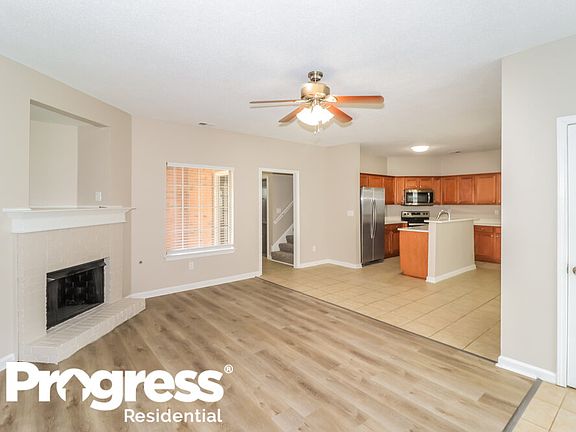 5th image of 1494 Lawson Dr