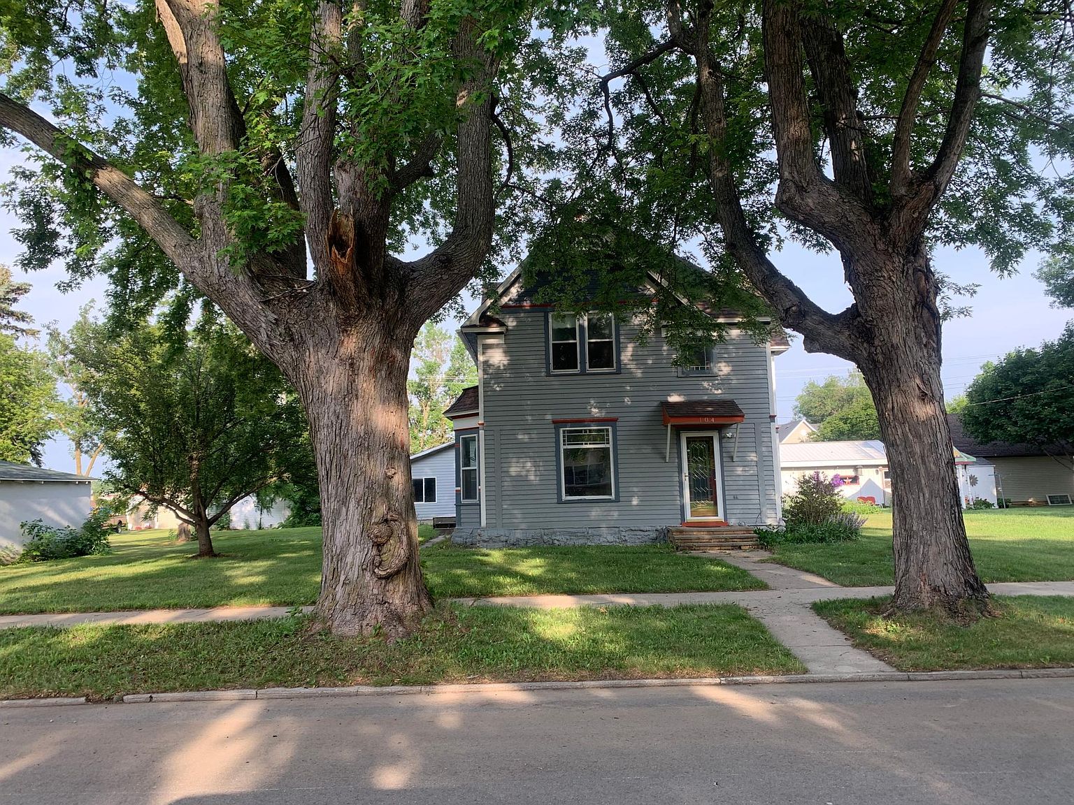 104 S Park St, Hendricks, MN 56136 MLS 6395484 Zillow