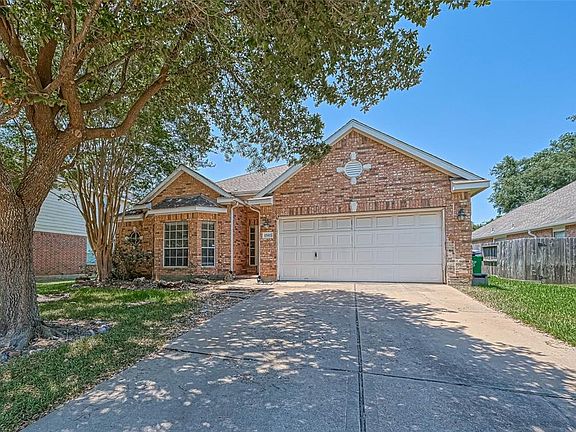 4th image of 15411 Fairfield Falls Way