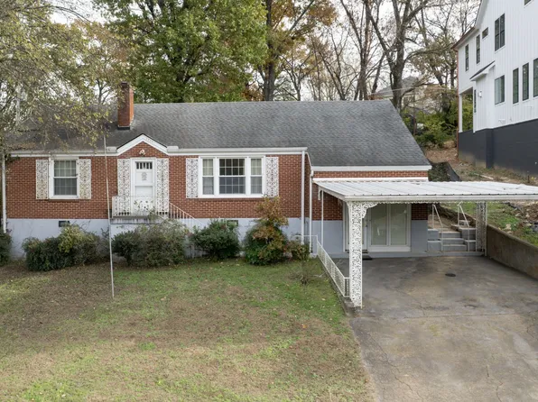 5703 Vine Ridge Dr, Nashville, TN 37205