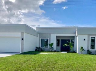 204 NE 8th Pl, Cape Coral, FL 33909