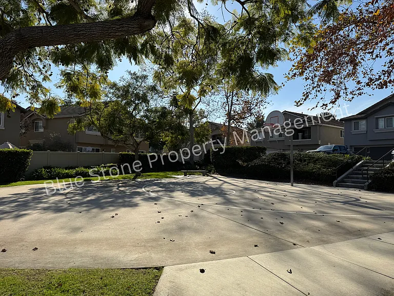 1290 Pinnacle Peak Dr #1 — Photo 15