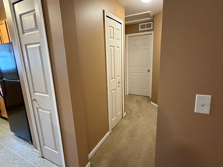 3210 Addington Dr — Photo 7