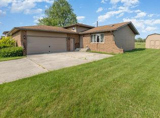 7426 Grant St, Merrillville, IN 46410