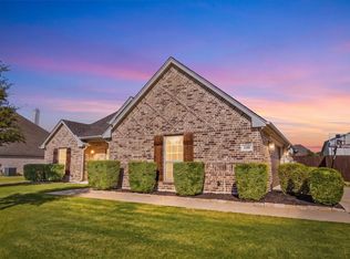 110 Oak View Dr, Godley, TX 76044