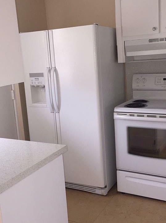 1st image of 1101 Crystal Lake Dr APT 207
