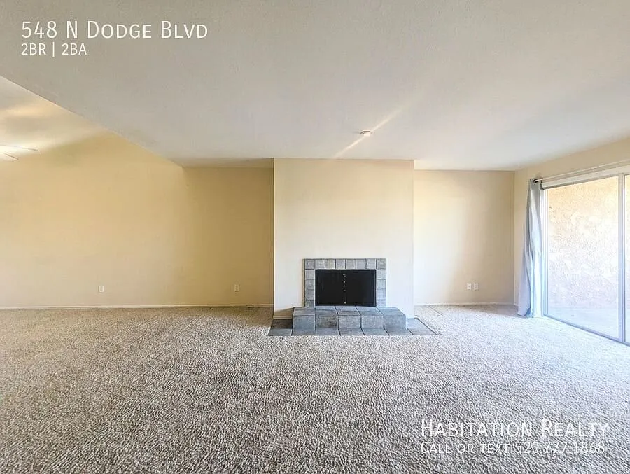 Stunning 2Bed/2Bath Condo at El Conquistador, near El Con Mall!! — Photo 2