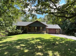 1380 Beason Rd, Byrdstown, TN 38549
