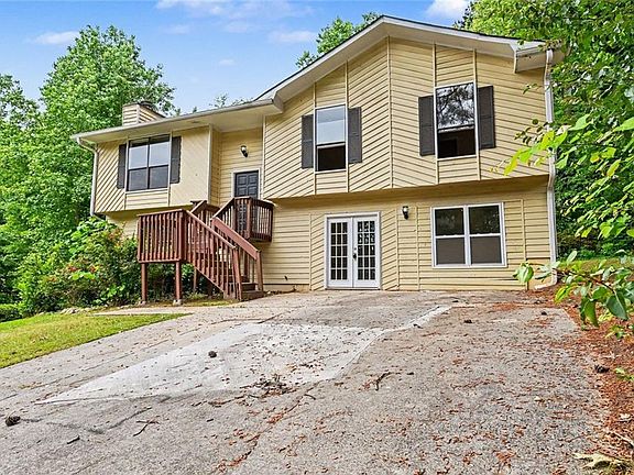 2nd image of 4961 Ridgeside Ct NW