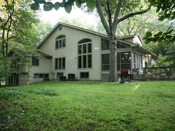 4th image of 16 Wakan Dr