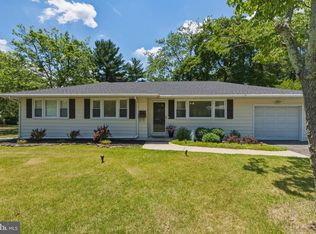 2493 Barry Dr, Vineland, NJ 08361