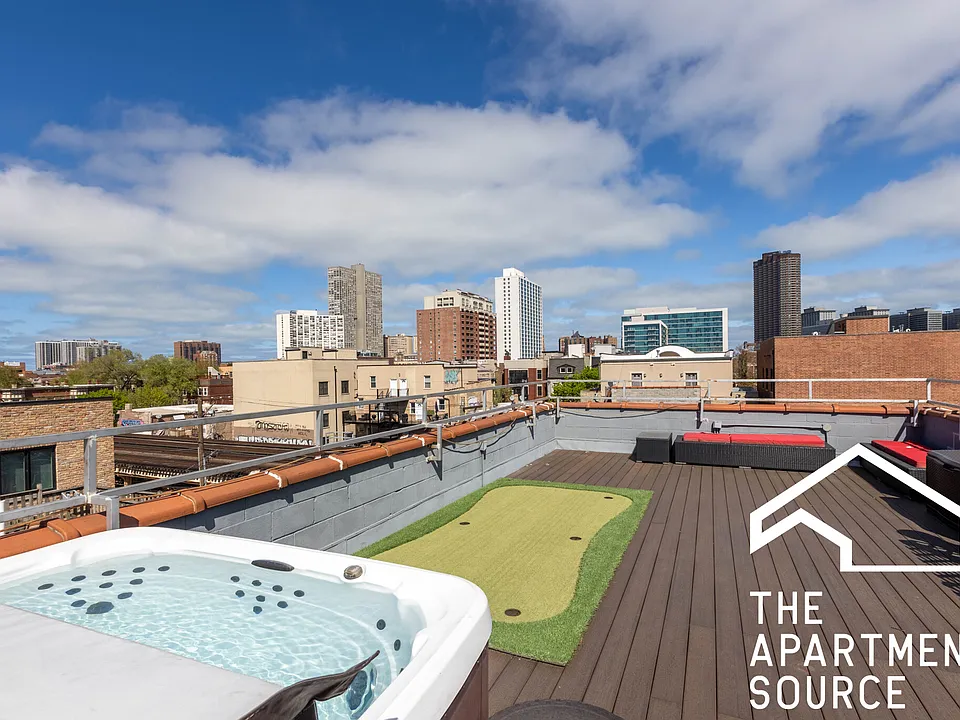 3739 N Sheffield Ave #3