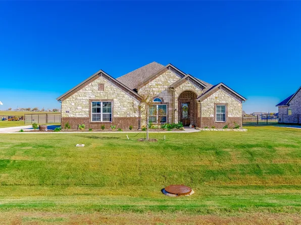 118 Clearwater Ct, Rhome, TX 76078