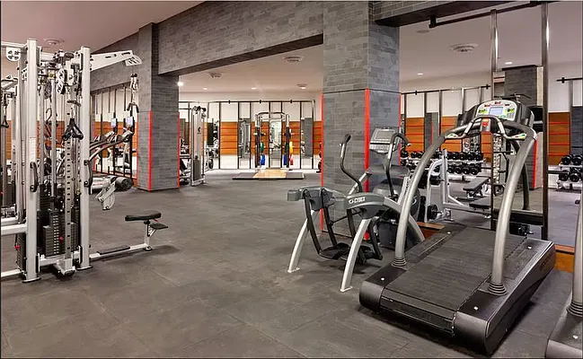 Rented by The Agency | media 23