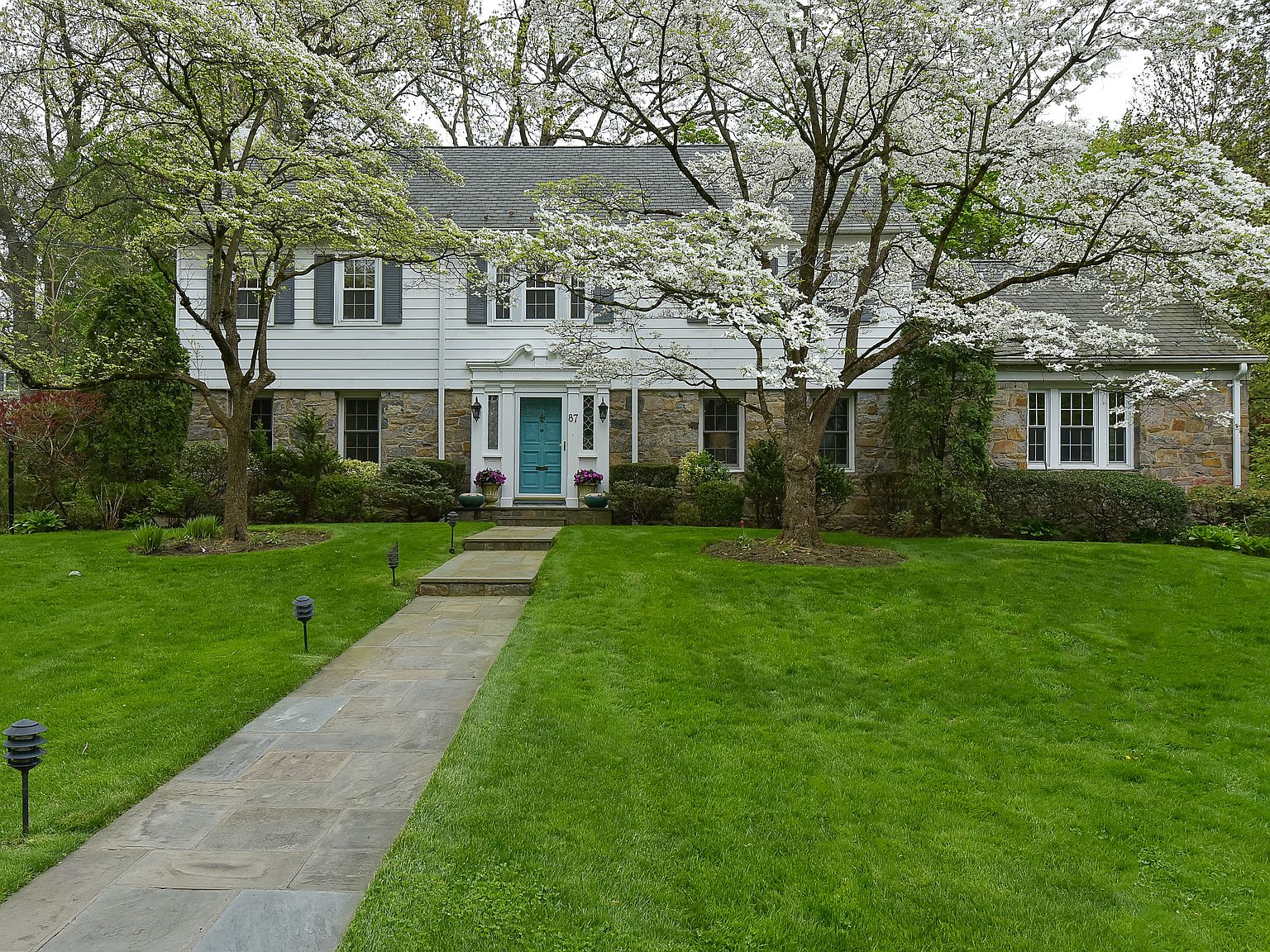 87 Victory Blvd, New Rochelle, NY 10804 Zillow