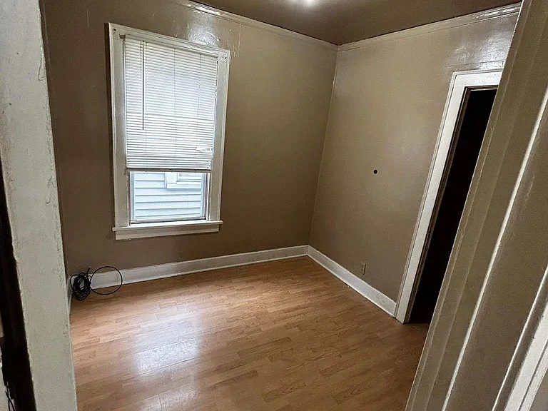 4944-4948 Olcott Ave #3 — Photo 7