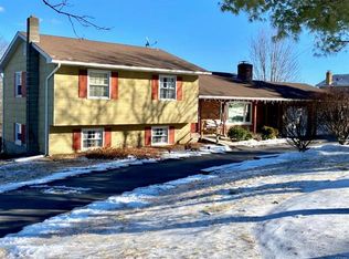 8805 Pleasant View Rd, Bangor, PA 18013