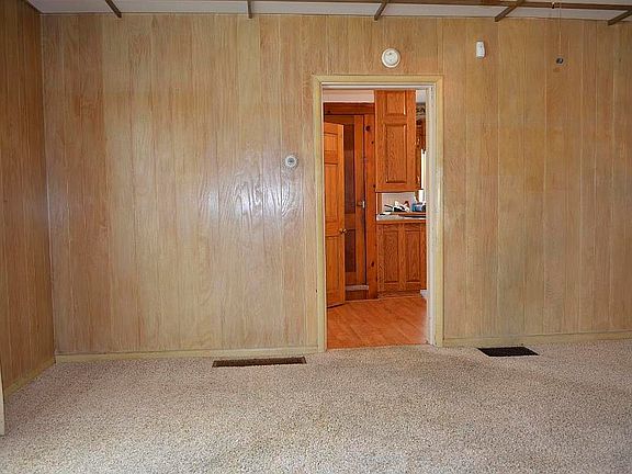 4th image of 1617 S 29th St