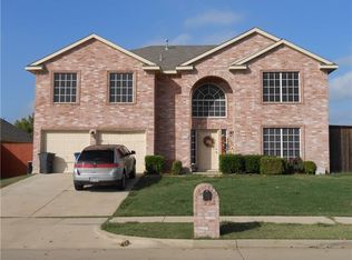 2709 Whetstone Dr, Corinth, TX 76210