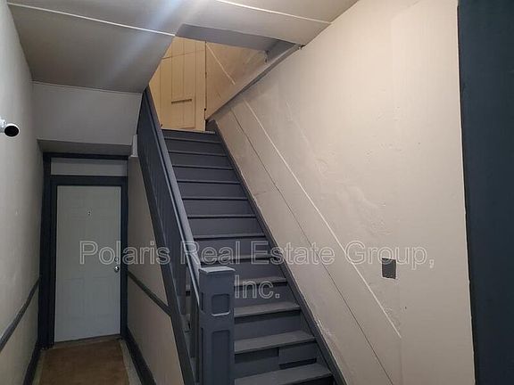 5th image of 908 S 8th St #3