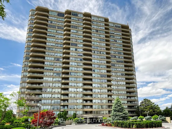 10 Torresdale Ave #209, Toronto, ON M2R 3V8