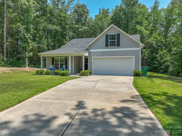 875 Sorrel Ln, Oakboro, NC 28129