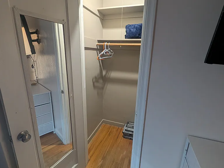 585 Marie Ave — Photo 21