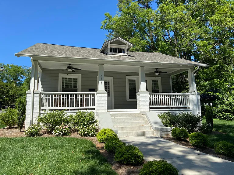 2501 Cranbrook Ln — Photo 1