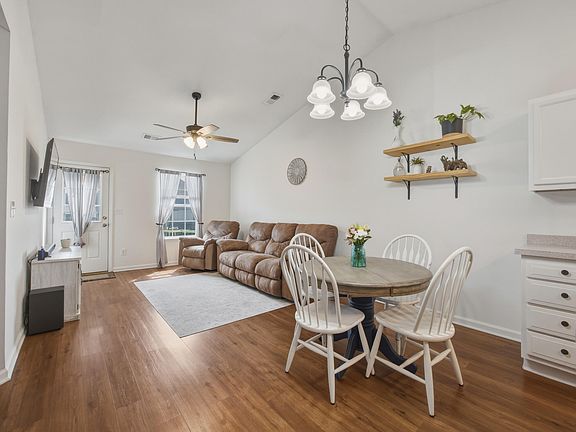 2nd image of 1005 Cedar Ridge Ct