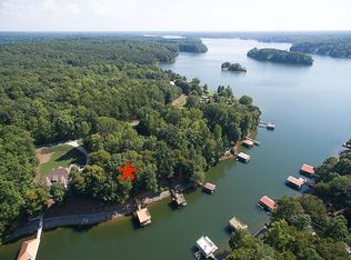 292 Clark Cove Rd, Statesville, NC 28677