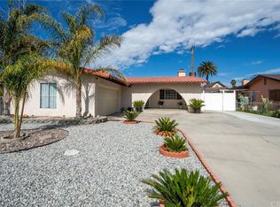 1260 Leslie Dr, Hemet, CA 92543