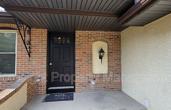 2nd image of 53 Carriage Dr