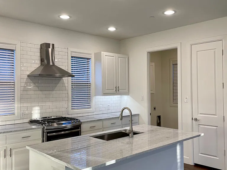 3454 McFarlin Blvd — Photo 7