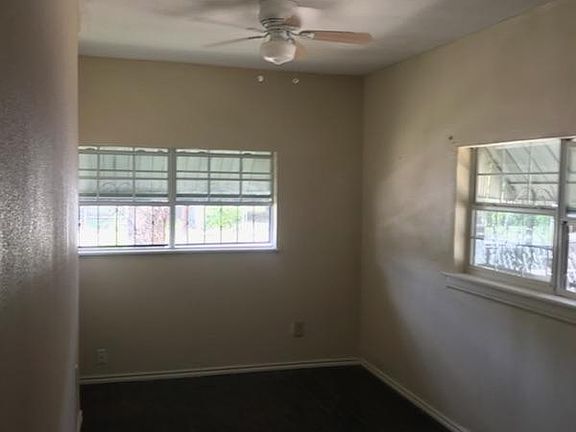 5th image of 1402 N Sabinas St
