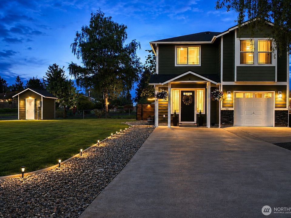 1st image of 720 Satsop Street N