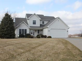 3323 N Royal Oak Ct, Warsaw, IN