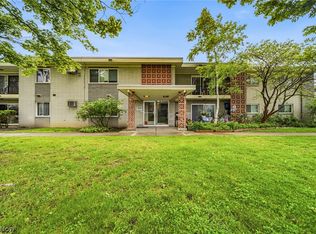1408 Golden Gate Blvd APT 203, Cleveland, OH 44124