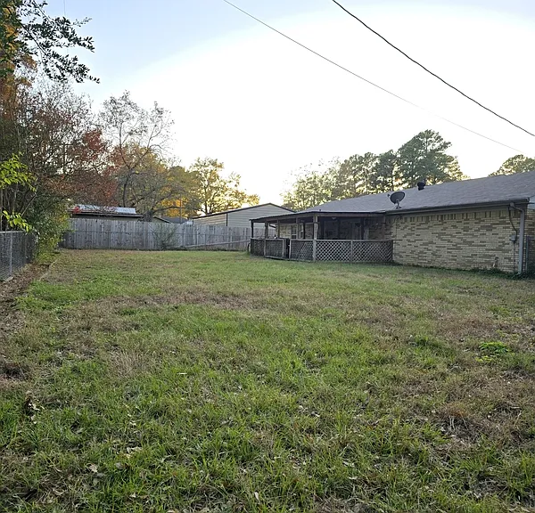 1514 State Highway 155 N — Photo 30