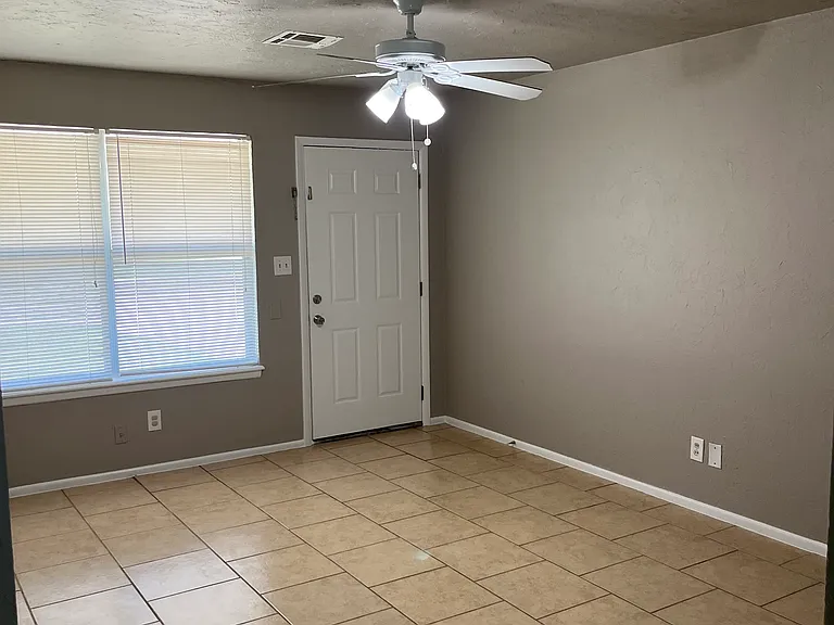 308 Arnold Ave #1 — Photo 9