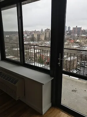 Rented by 3210 Riverdale Holdings LLC | media 7