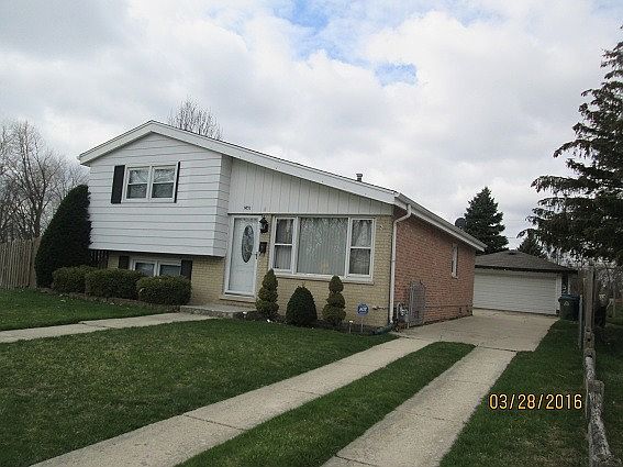 1st image of 9832 Mansfield Ave