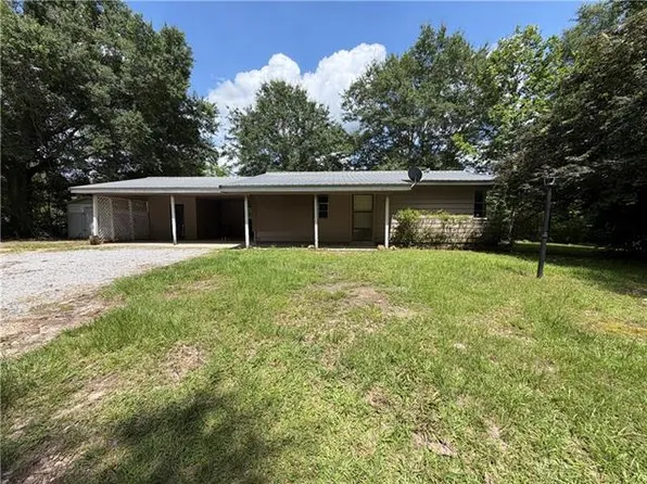 27070 R F Ball Rd, Franklinton, LA 70438