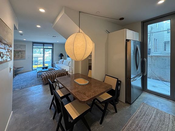 3rd image of 4560 E Huntington Dr S #3