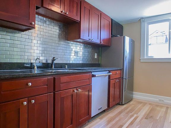 4th image of 1299 Dolores St #1299A