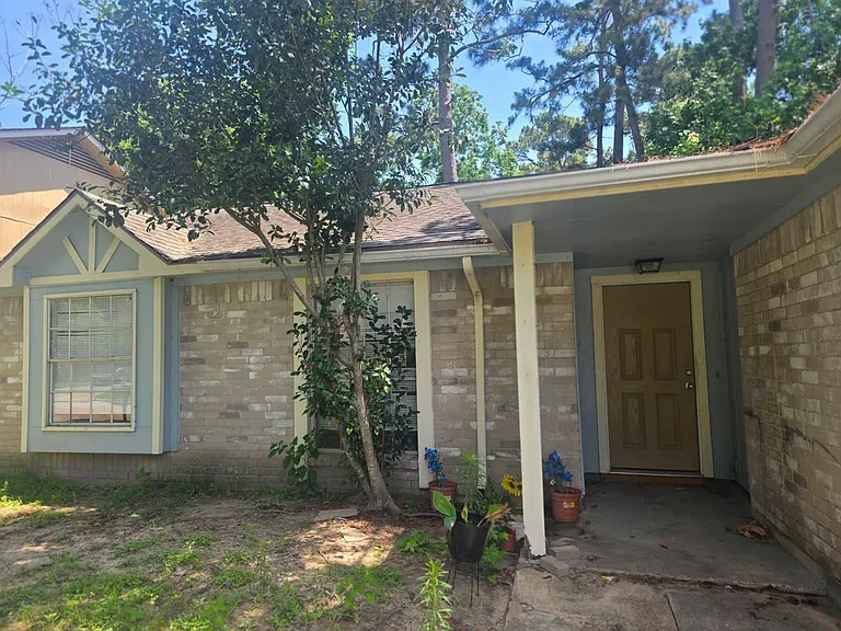 23322 Dew Wood Ln — Photo 1