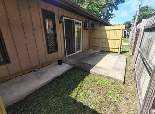 1209 Bennett St #6, Loves Park, IL 61111