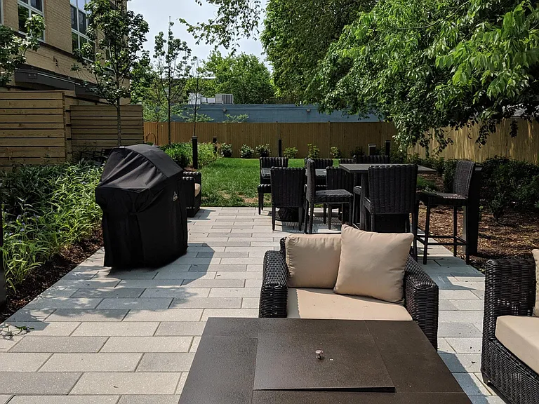 1800 Mount Vernon Ave #213 — Photo 12